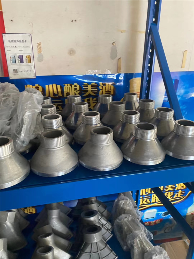 ��ˮ܇���������ڞ�ˮ܇����ɏ���^�����w�Һ��λ��������ľ�@�ֹ�ȣ�