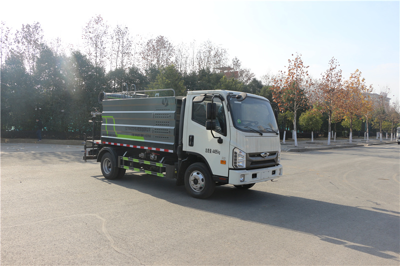 藍(lán)牌7方灑水車|CLT5043TDYBJ6型多功能抑塵車